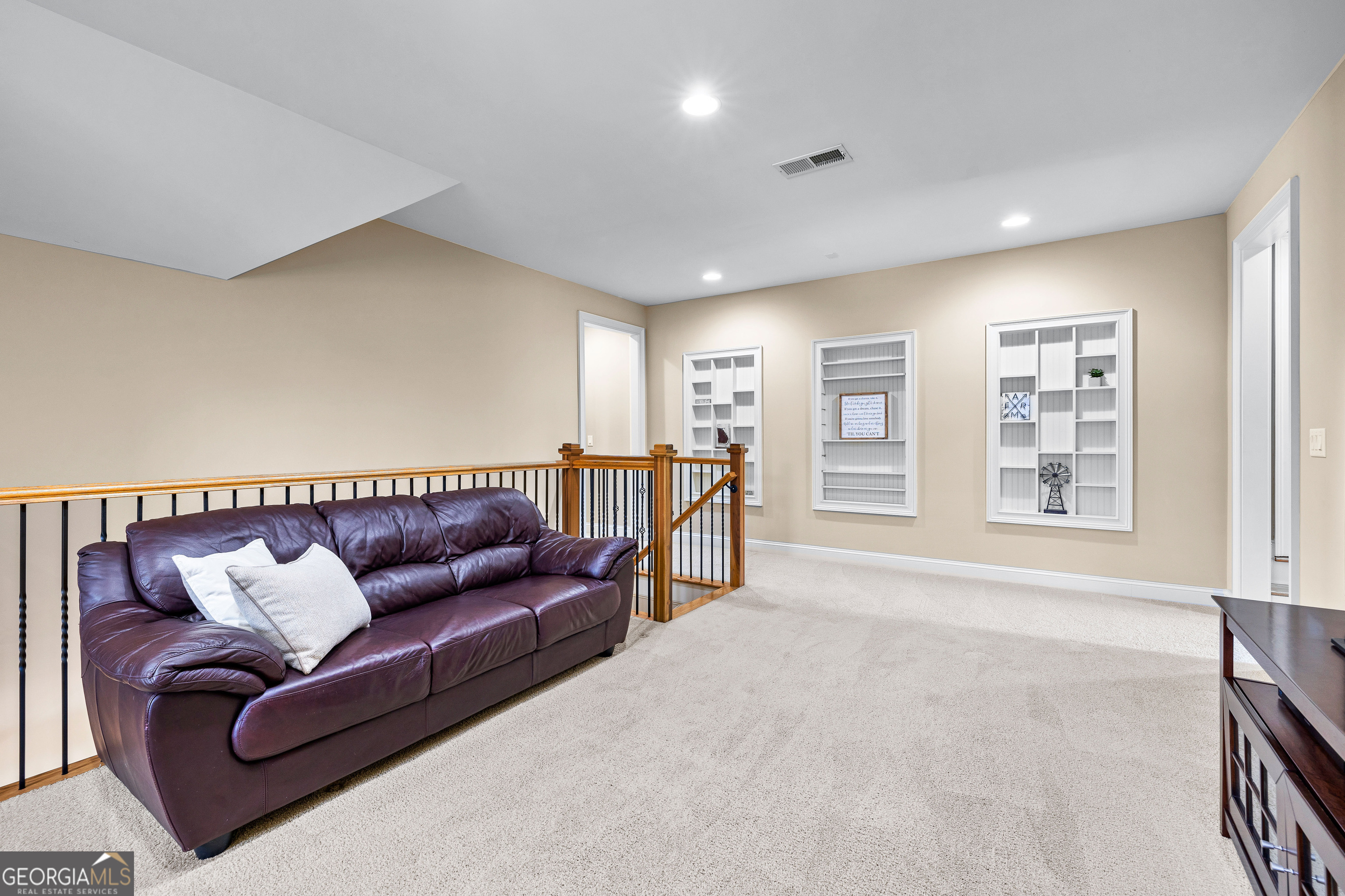 Fayetteville, Georgia 30215, United States, 5 Bedrooms Bedrooms, ,5 BathroomsBathrooms,Residential,Active,248620