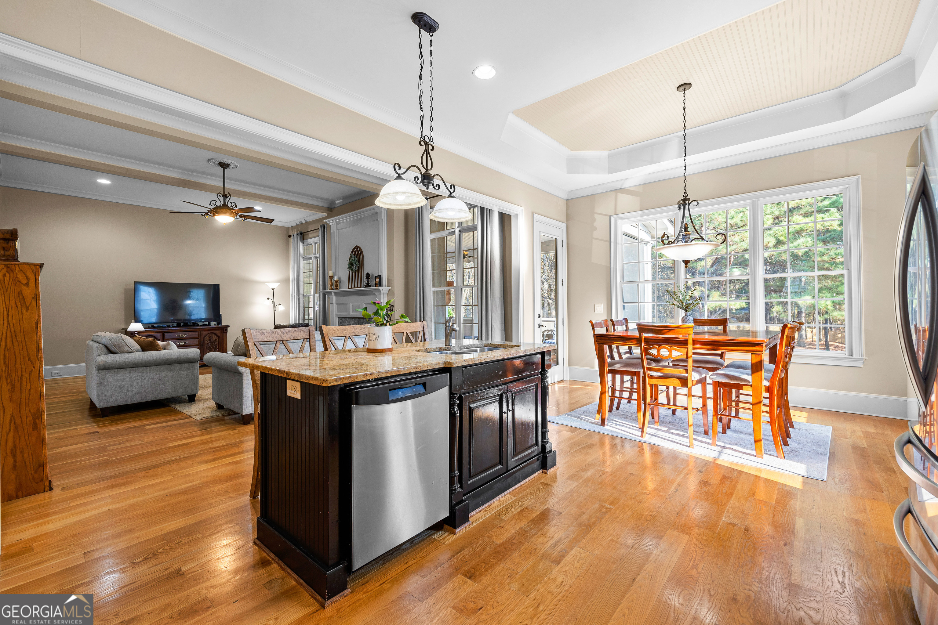 Fayetteville, Georgia 30215, United States, 5 Bedrooms Bedrooms, ,5 BathroomsBathrooms,Residential,Active,248620