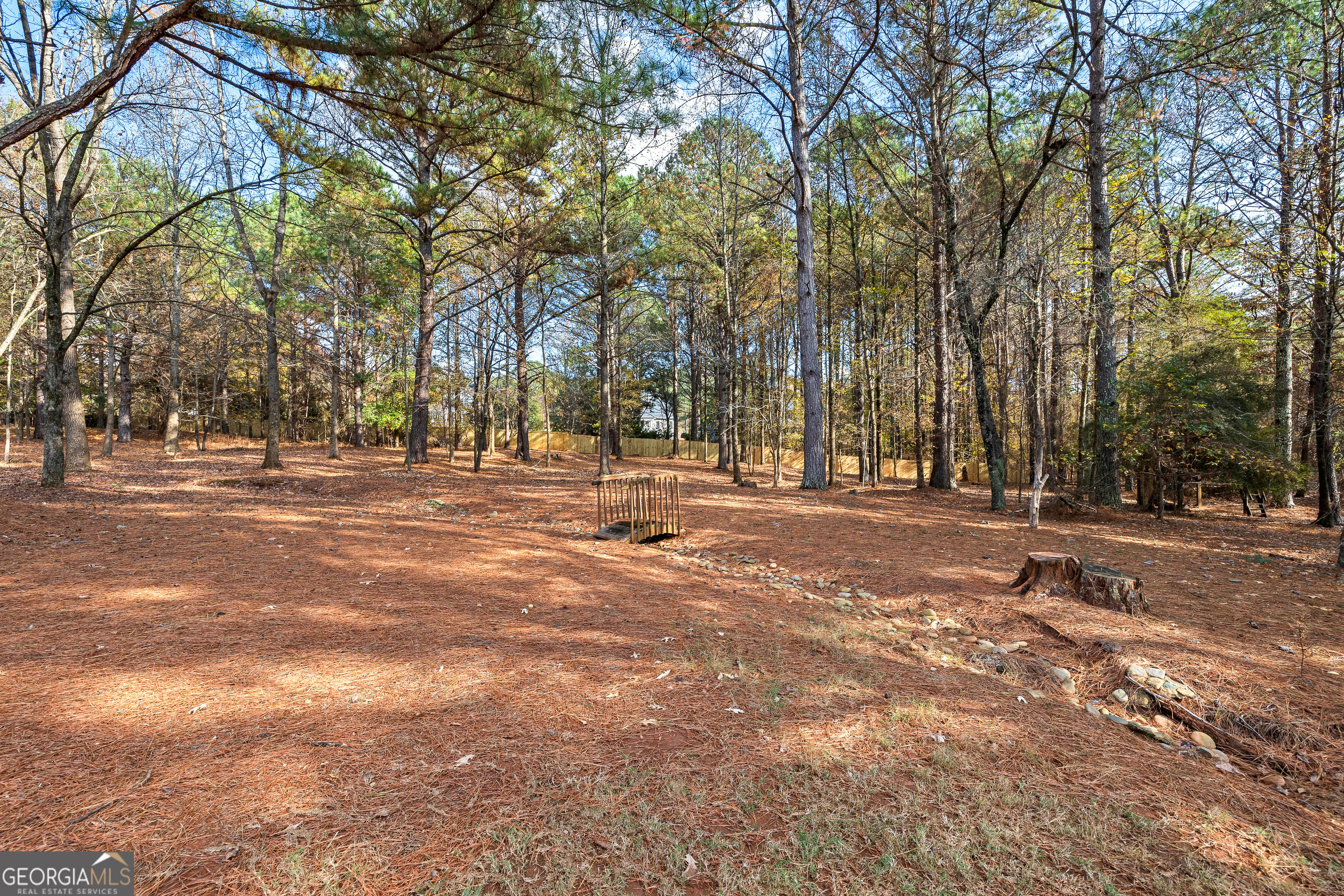 Fayetteville, Georgia 30215, United States, 5 Bedrooms Bedrooms, ,5 BathroomsBathrooms,Residential,Active,248620