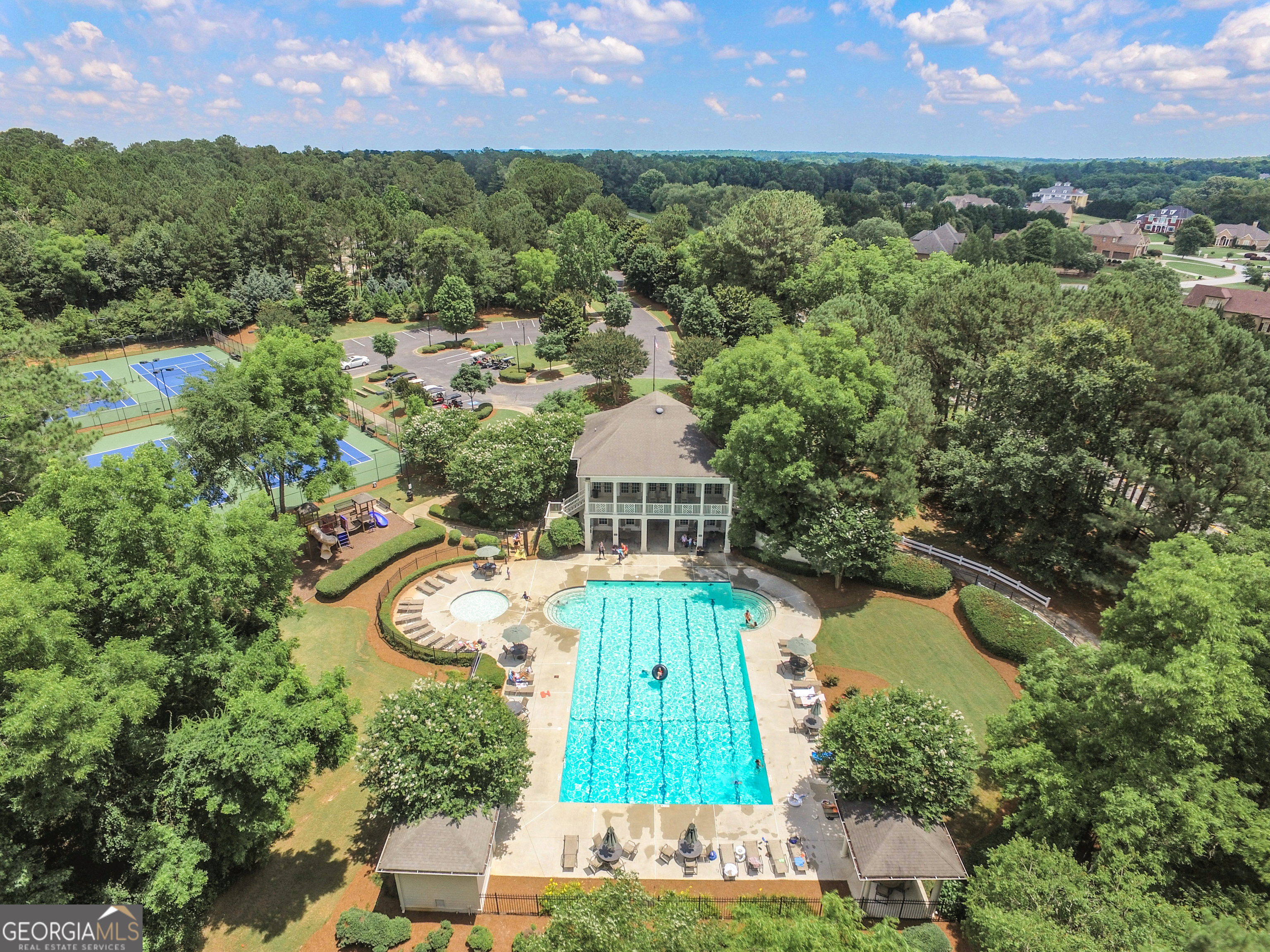 Fayetteville, Georgia 30215, United States, 5 Bedrooms Bedrooms, ,5 BathroomsBathrooms,Residential,Active,248620