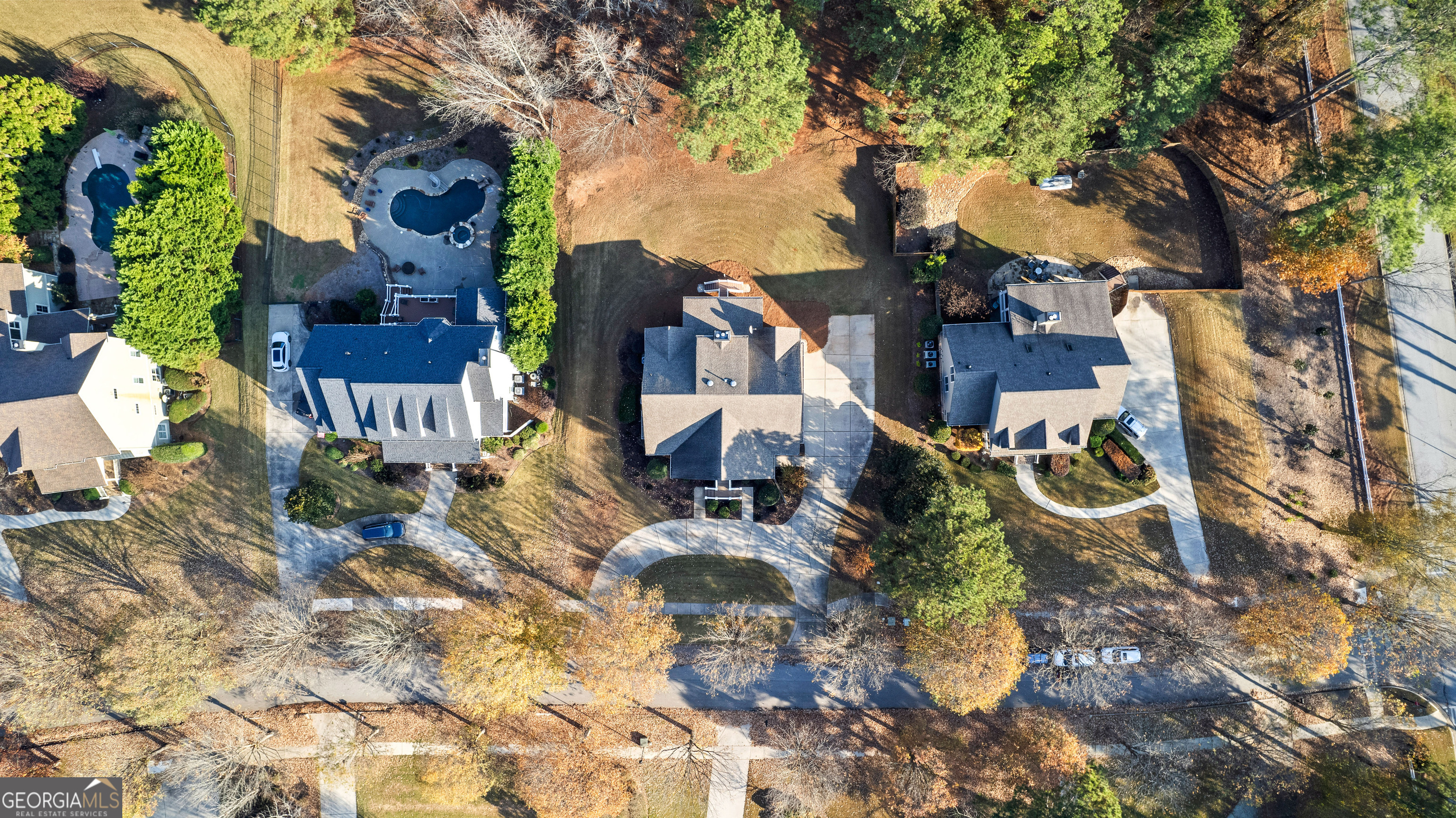 Fayetteville, Georgia 30215, United States, 5 Bedrooms Bedrooms, ,5 BathroomsBathrooms,Residential,Active,248620