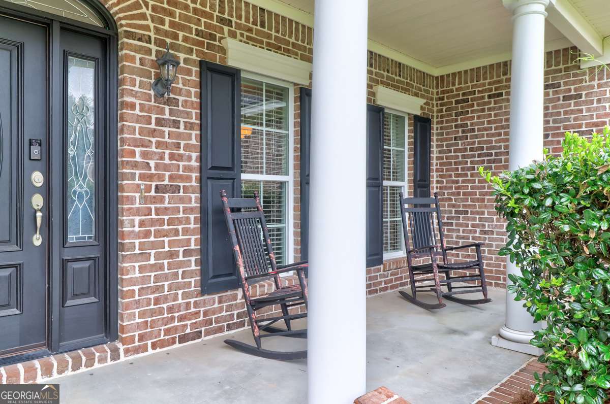 108 Settlers Point DR