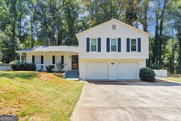 140 LEIGH KAY DR, LAWRENCEVILLE, GA 30046 - Image 3e24c22b1112fcf3b15b5e16bfbf1e33/3230823480