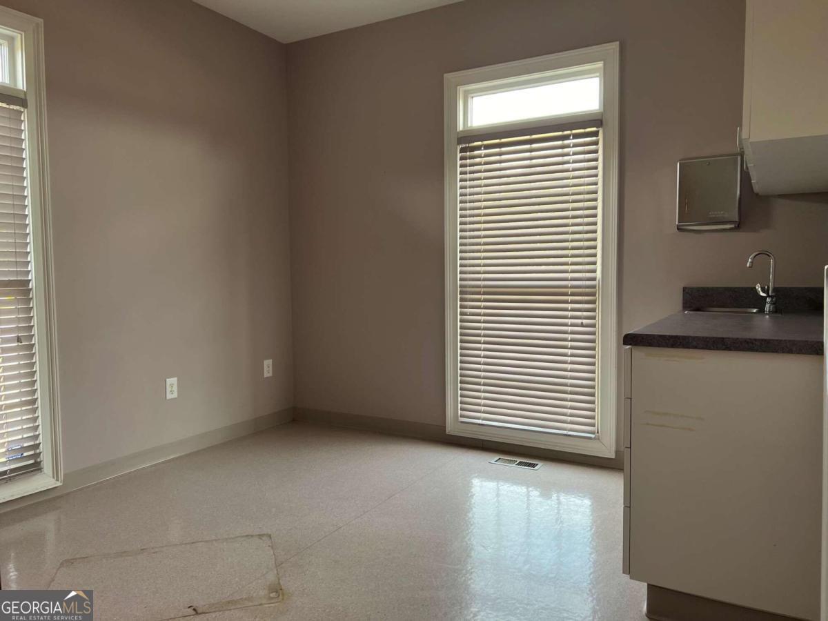 Watkinsville, Georgia 30677, United States, ,Commercial,Active,42261