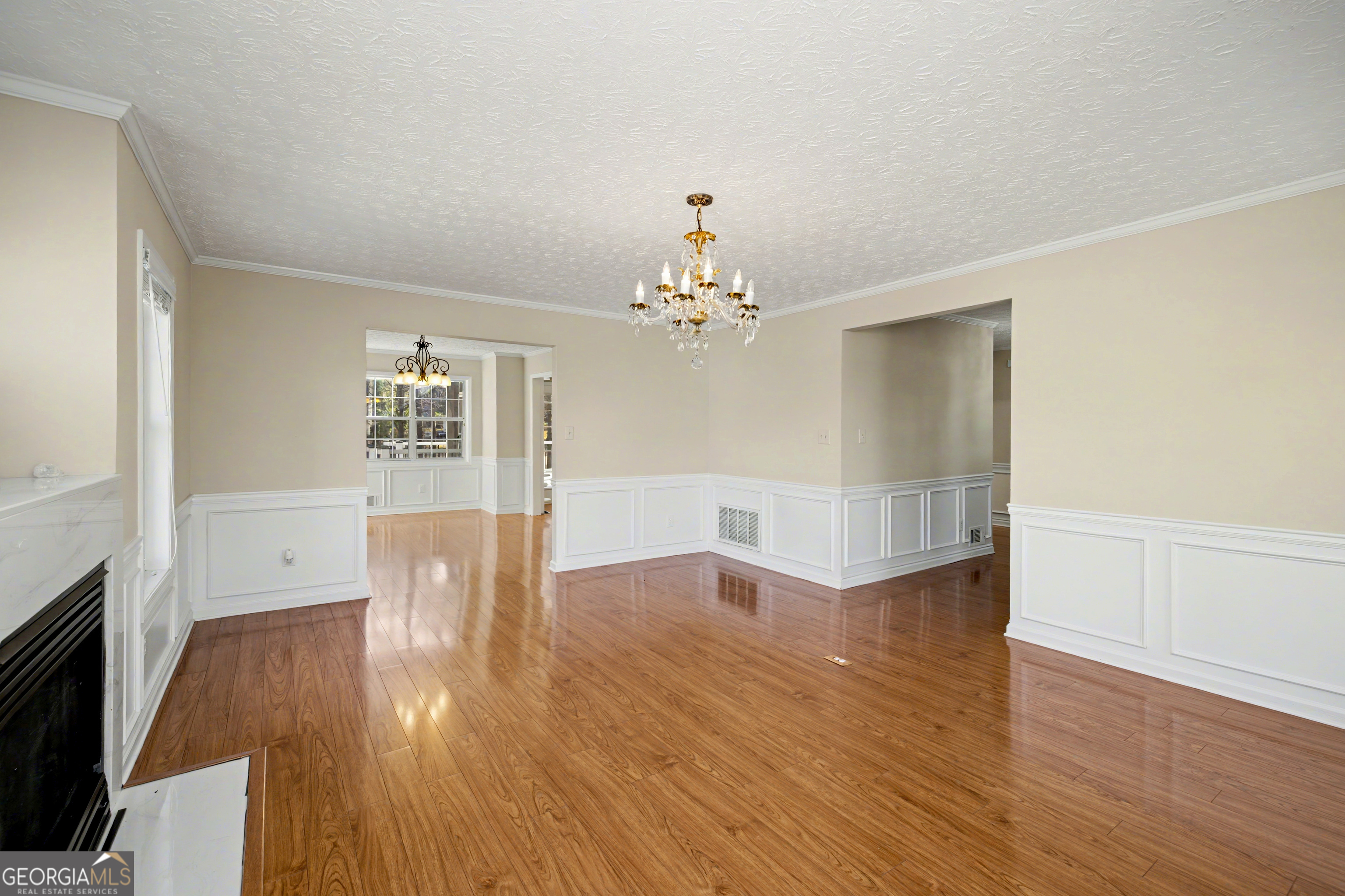 125 Chadwick DR