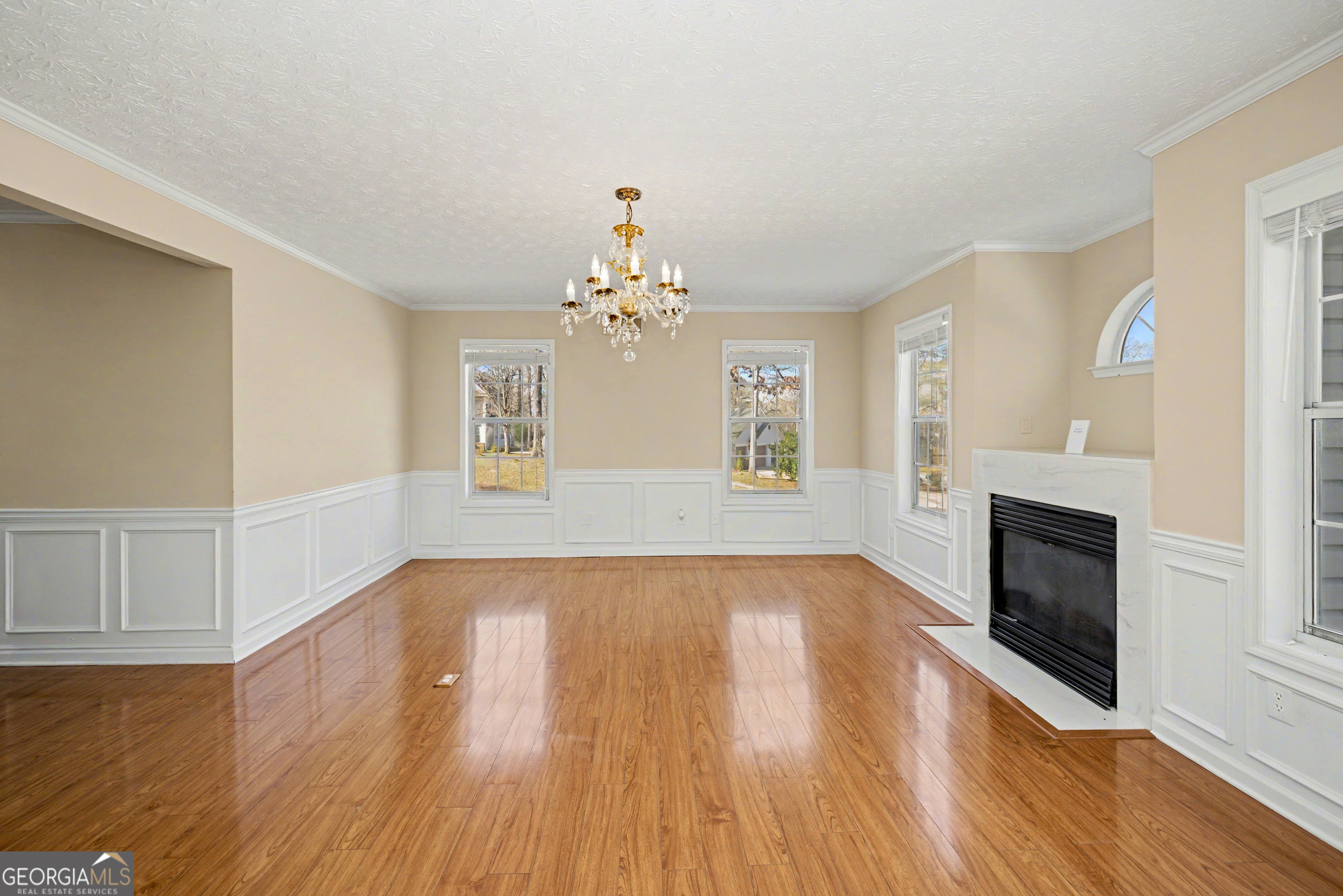 125 Chadwick DR