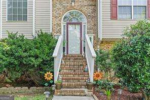 242 Birch CIR