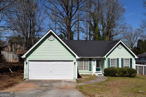 Photo of 8440 Cedar Creek Ridge, Riverdale, GA 30274 (MLS # 10697714)