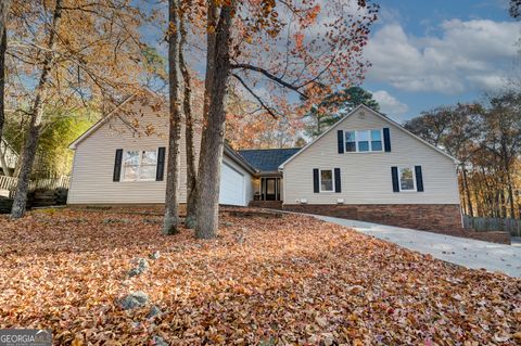 Photo of 224 Shadowood Drive SE, Calhoun, GA 30701 (MLS # 10643995)