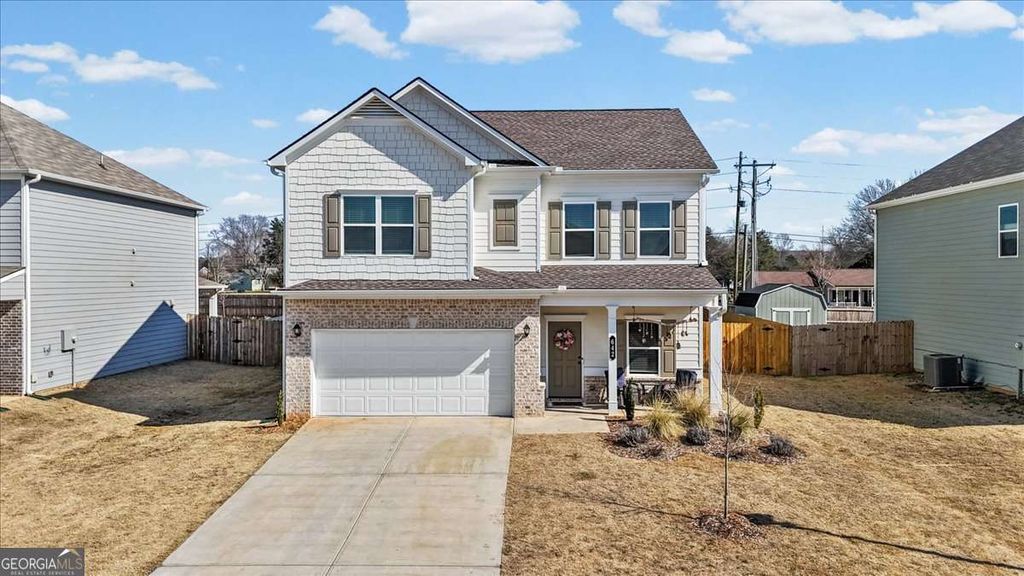 Photo of 642 Summerfield Lane, Cartersville, GA 30120 (MLS # 10690825)