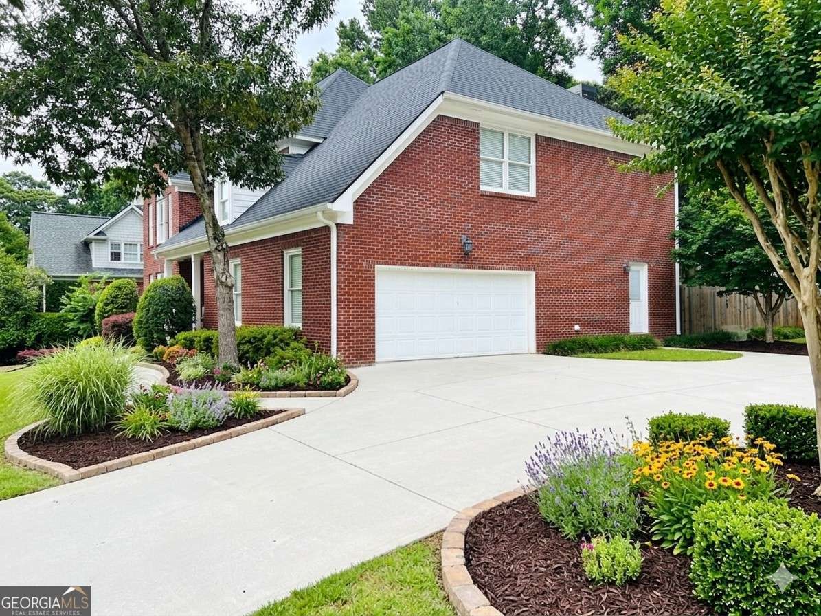 2730 Runnelwood LN