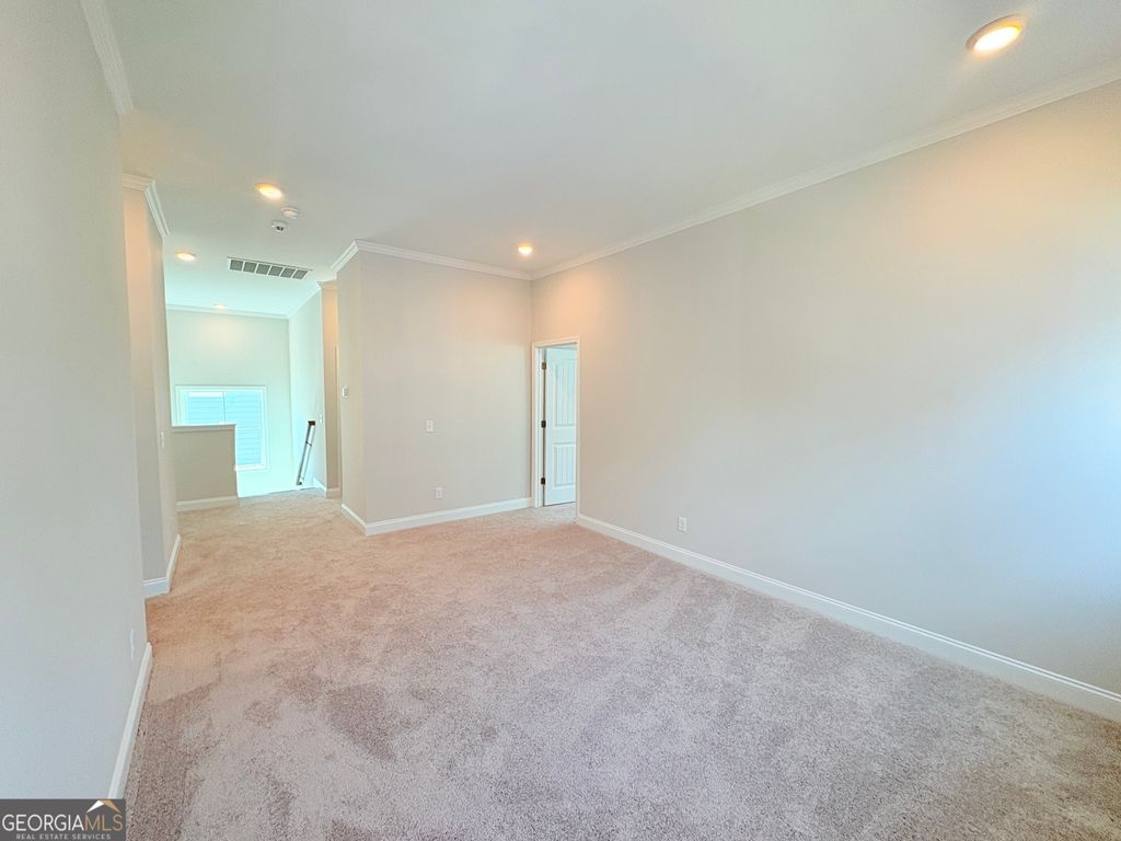 listing image 54
