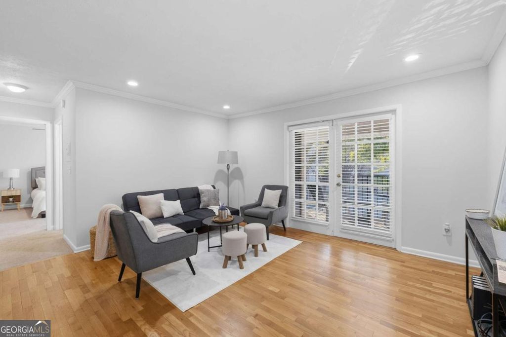 Photo of 1150 Collier Road NW #6H, Atlanta, GA 30318 (MLS # 10680349)