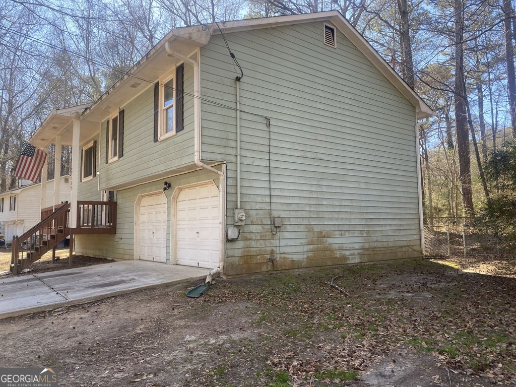 Photo of 2152 Cedar Creek Lane, Lithia Springs, GA 30122 (MLS # 10690677)