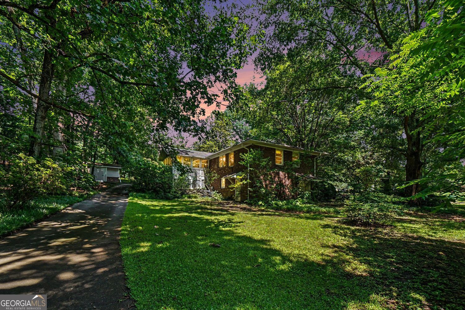 3252 Trickum RD