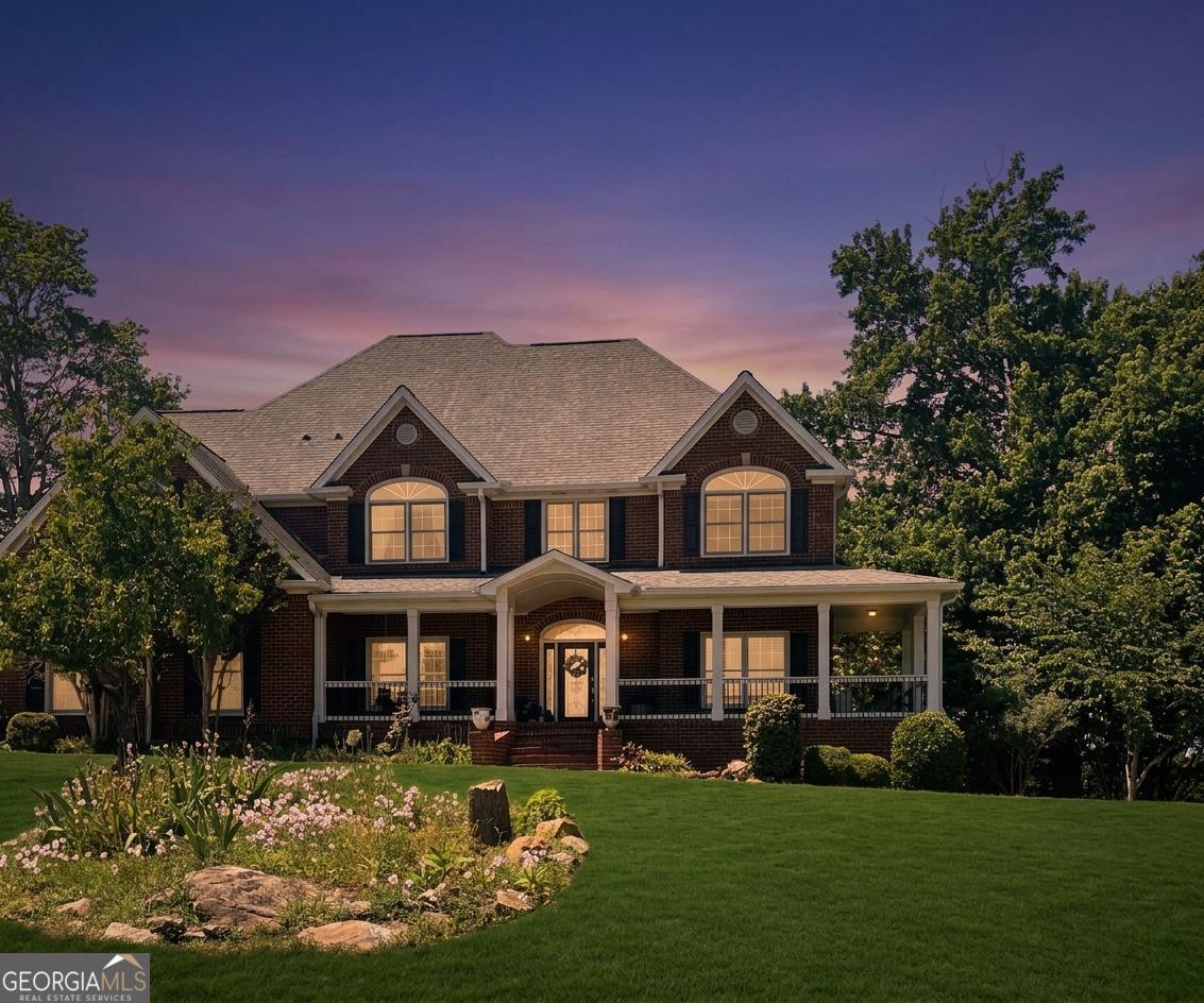 125 Night Hawk DR