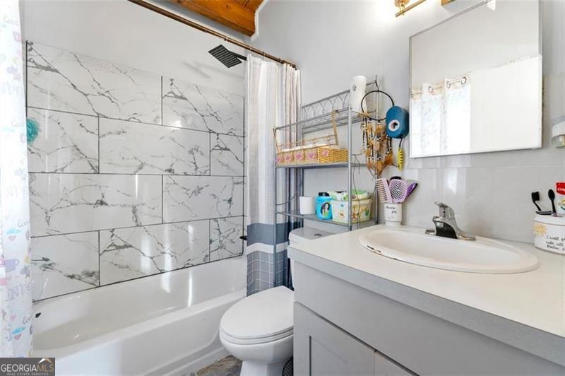 4882 Rock Haven DR SW