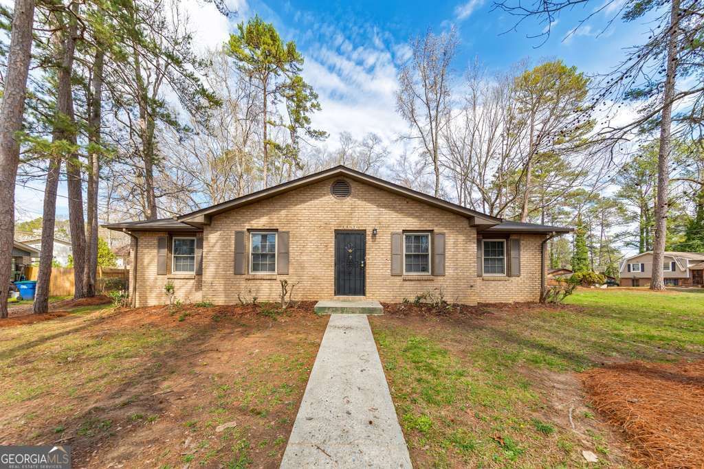 Photo of 6675 Leisure Trail, Atlanta, GA 30349 (MLS # 10709890)