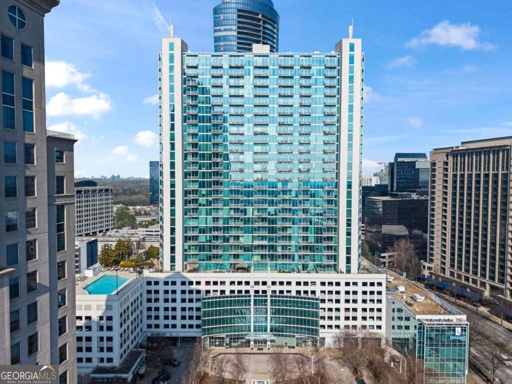Photo of 3324 Peachtree Road NE #901, Atlanta, GA 30326 (MLS # 10777682)