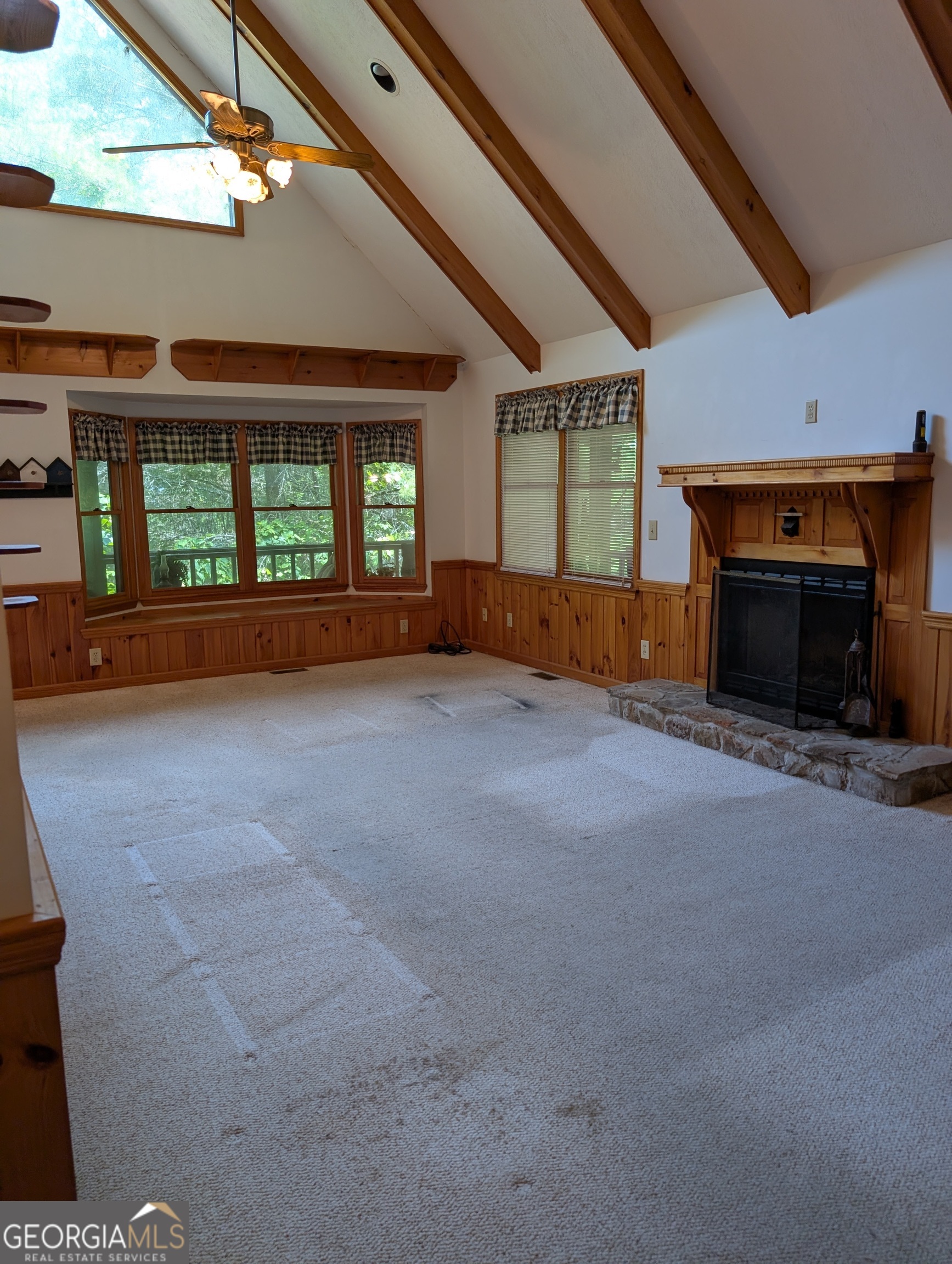 763 Sharp Top CIR