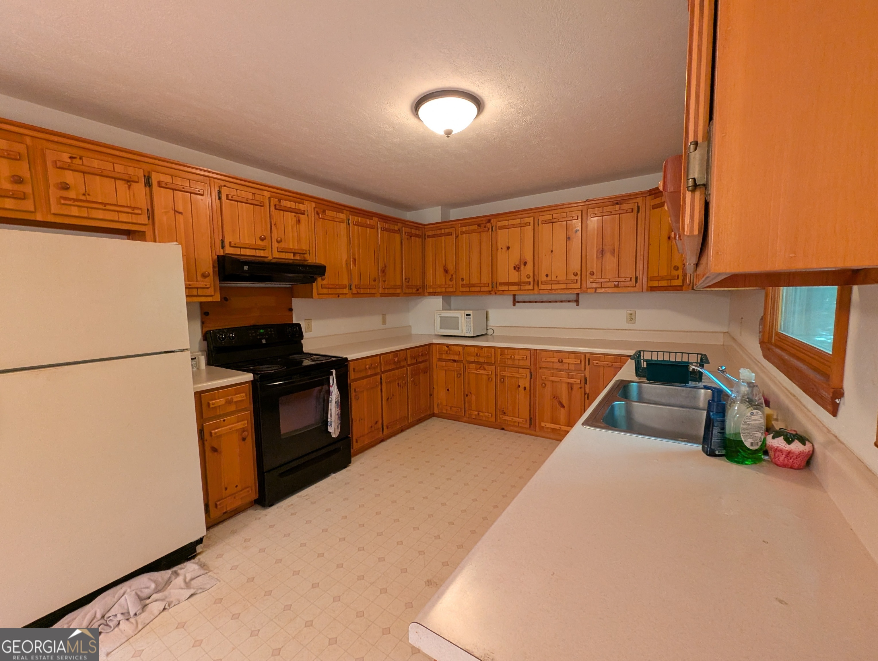 763 Sharp Top CIR