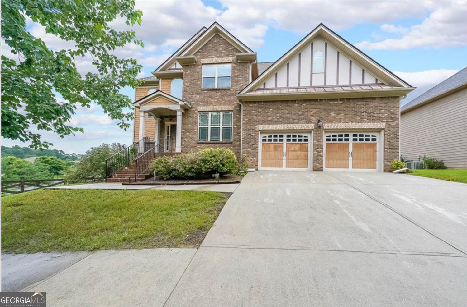Priced $30,000 below market value! Includes a 1-Year Cinch Home Warranty, plus the seller is offering a $2,000 paint credit. Located in the highly sought-after Archer High School district, this home is just minutes from vibrant Downtown Lawrenceville, the Aurora Theatre, and scenic outdoor escapes like Tribble Mill Park and Freeman's Mill Park. Enjoy convenient access to Sugarloaf Mills, I-85, and Highway 316-making your Atlanta commute a breeze.