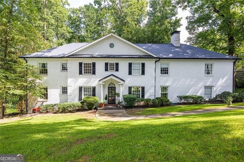 Photo of 1135 Peachtree Battle Avenue NW, Atlanta, GA 30327 (MLS # 10823537)