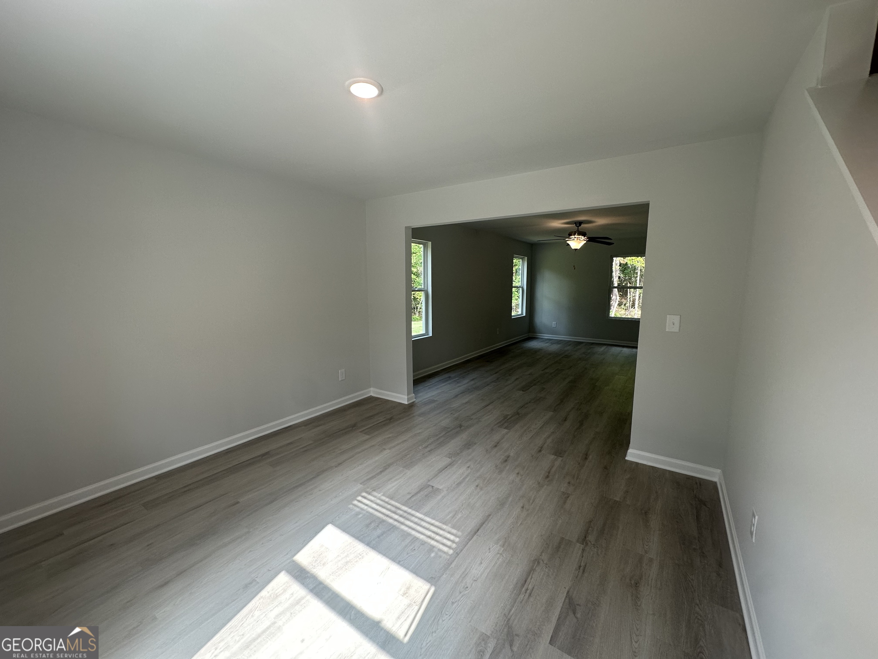 25 Yellow Brick WAY 7