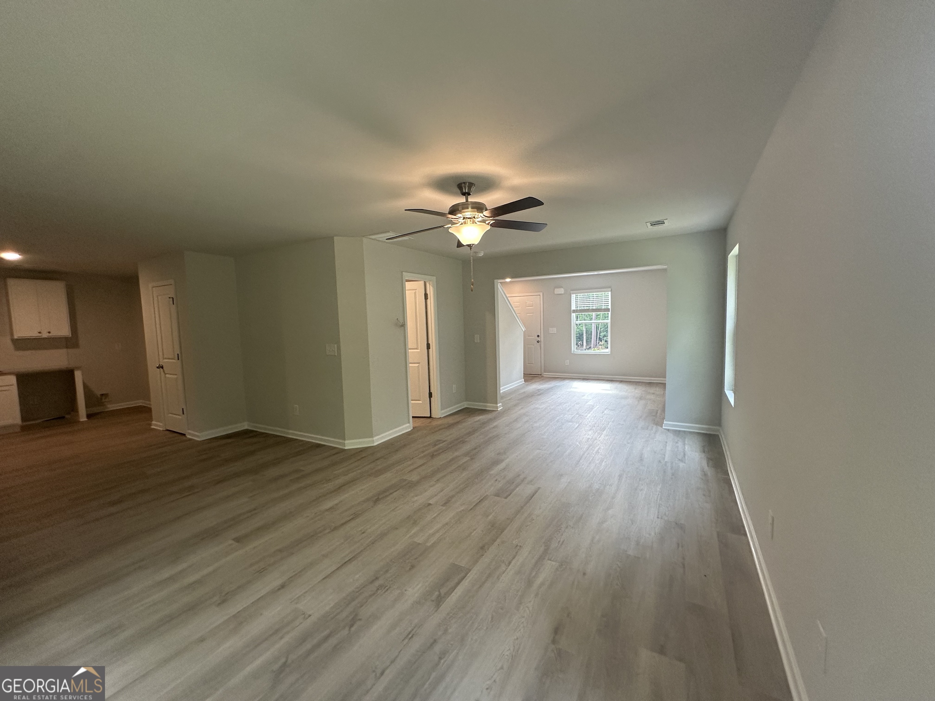 25 Yellow Brick WAY 7