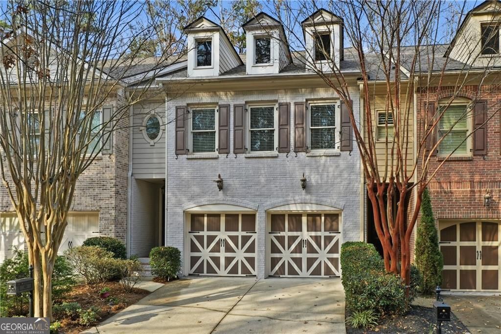 Photo of 2642 Long Pointe, Roswell, GA 30076 (MLS # 10681198)