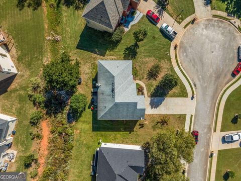 A home in Mcdonough