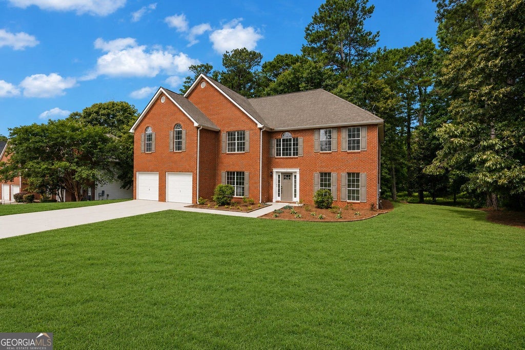 Photo of 11939 Scottish Court, Fayetteville, GA 30215 (MLS # 10851415)