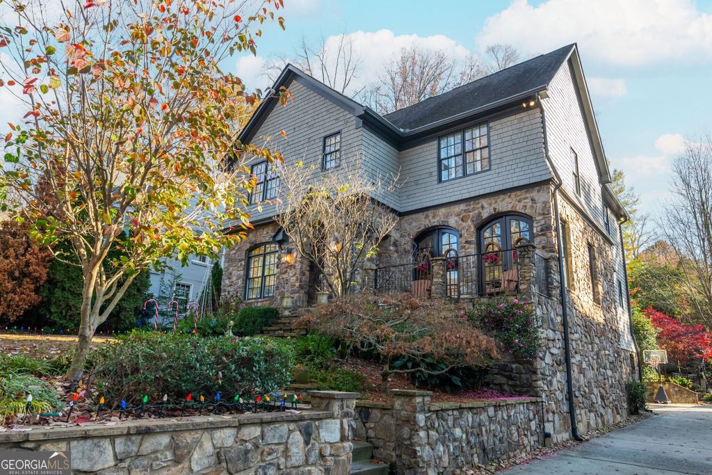 Photo of 1265 University Drive, Atlanta, GA 30306 (MLS # 10656792)