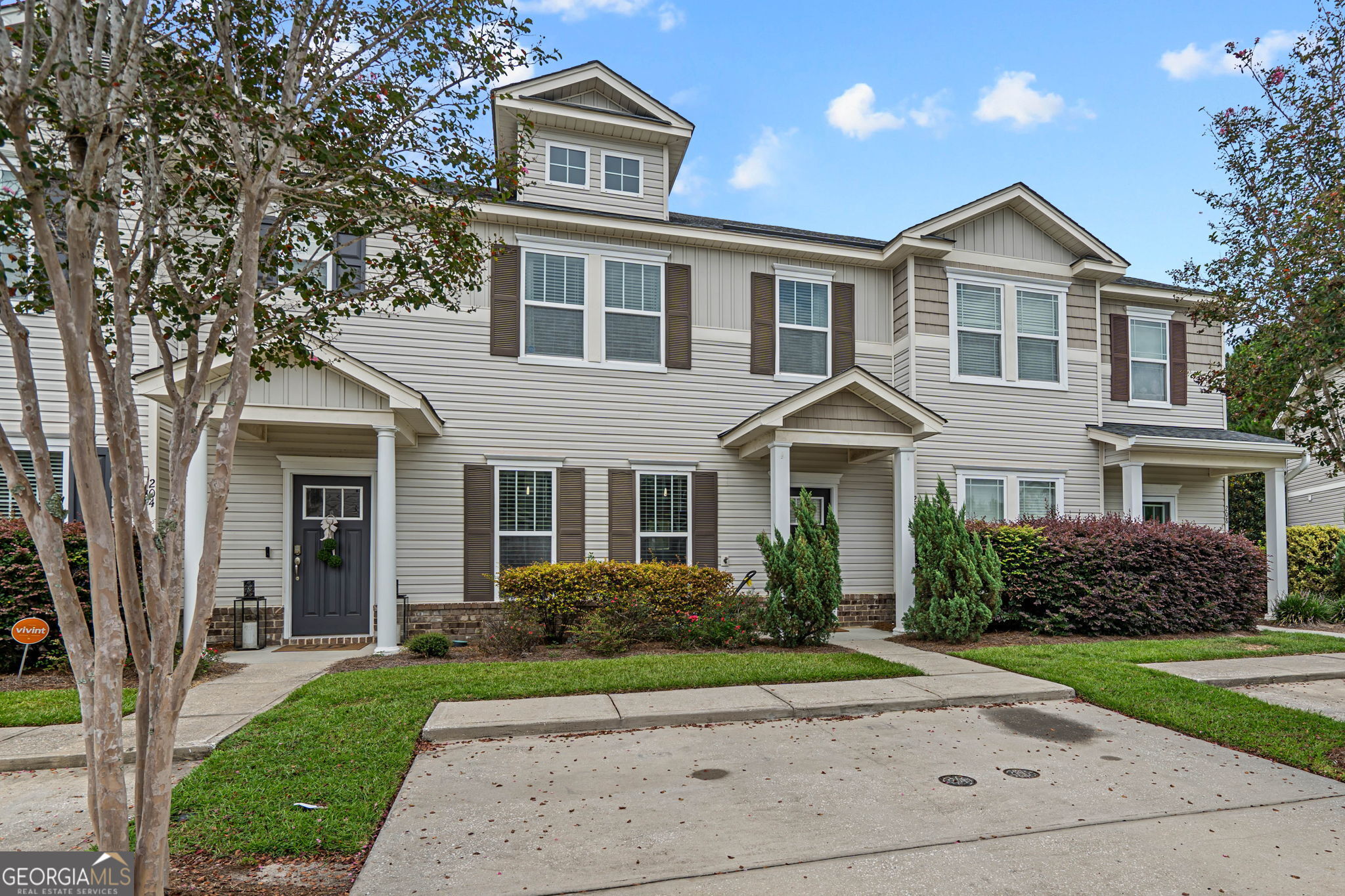 206 Ventura PL