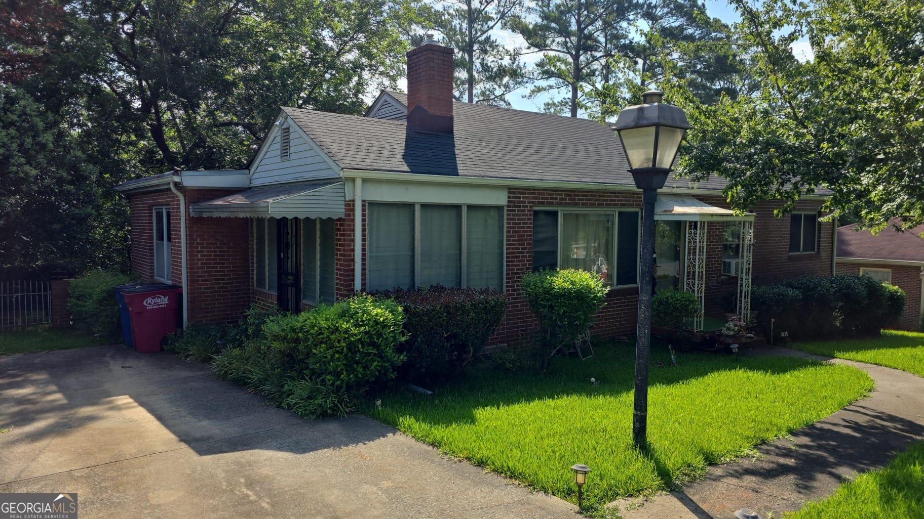 Welcome to 1935 Northbrook Ave - a charming 3-bedroom, 1-bath home with tons of potential! Located in a quiet, established neighborhood, this property offers over 1,100 sq ft of living space, original hardwood floors, and a spacious backyard that offers plenty of room for gatherings or future upgrades. With solid bones and classic character, it's a great opportunity for investors or first-time buyers looking to make it their own. Conveniently located just minutes from downtown Macon, shopping, dining, and easy access to I-75. Don't miss out on this affordable gem with endless possibilities!