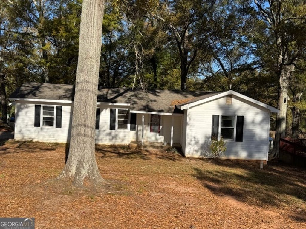 Photo of 540 Roosevelt Street, Monroe, GA 30656 (MLS # 10772087)
