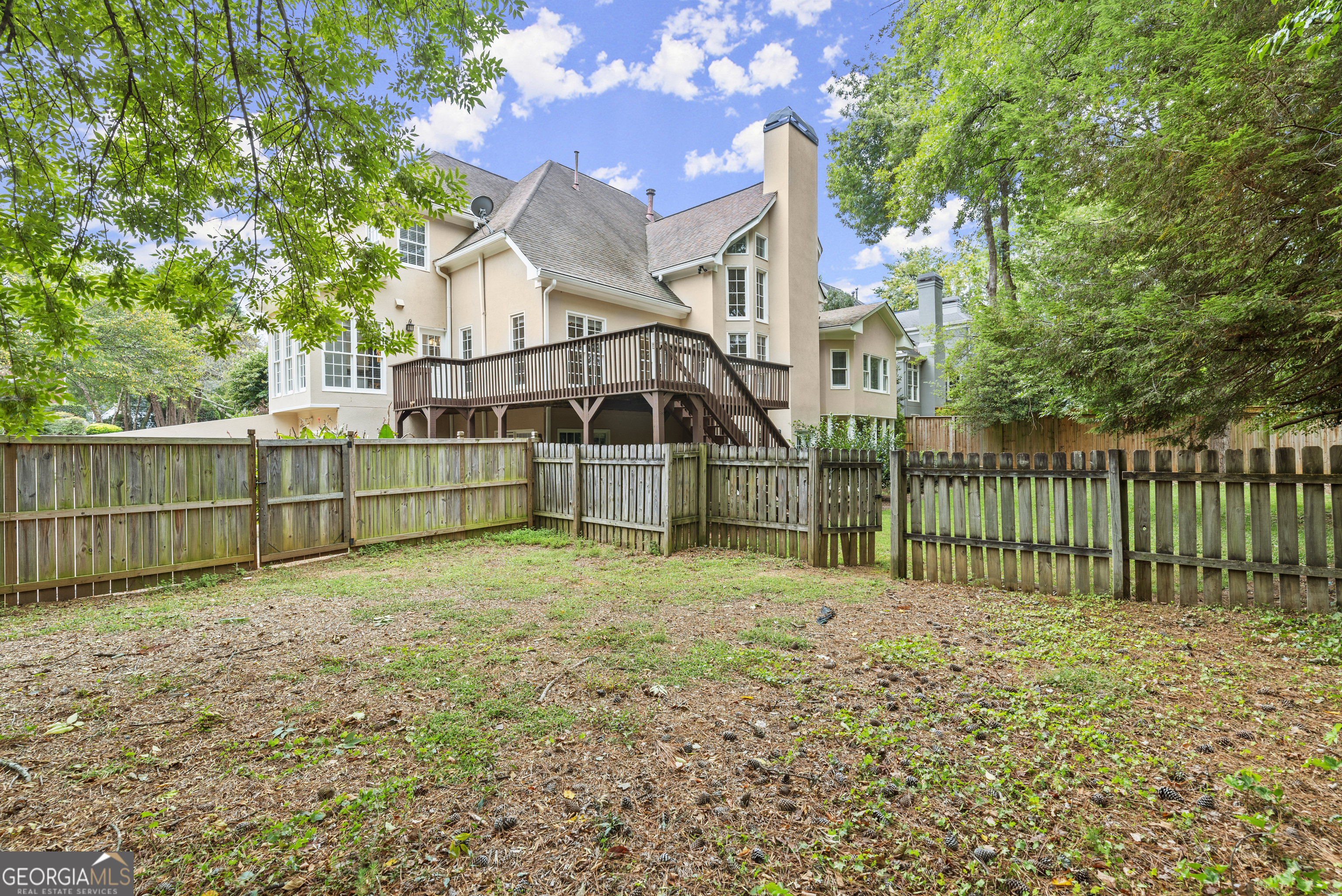 WARD MEADE - Residential