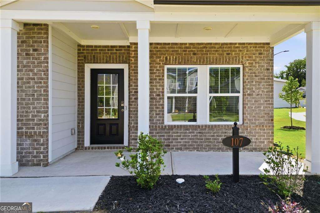 Photo of 107 Meander Drive, Woodstock, GA 30188 (MLS # 10768457)