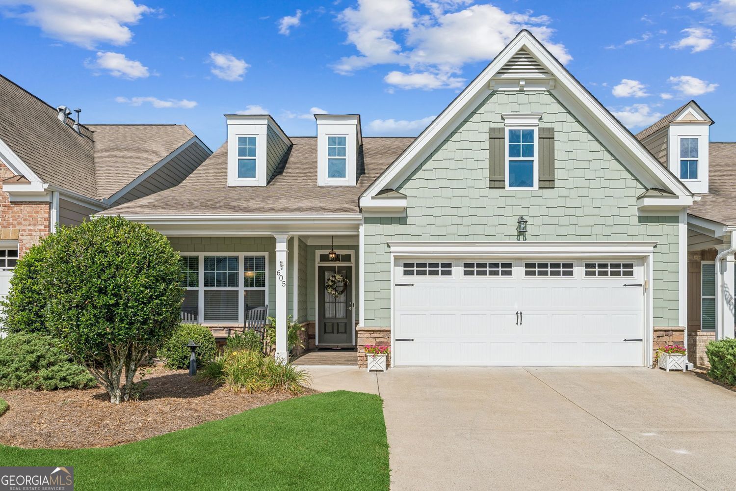 605 Abbey DR