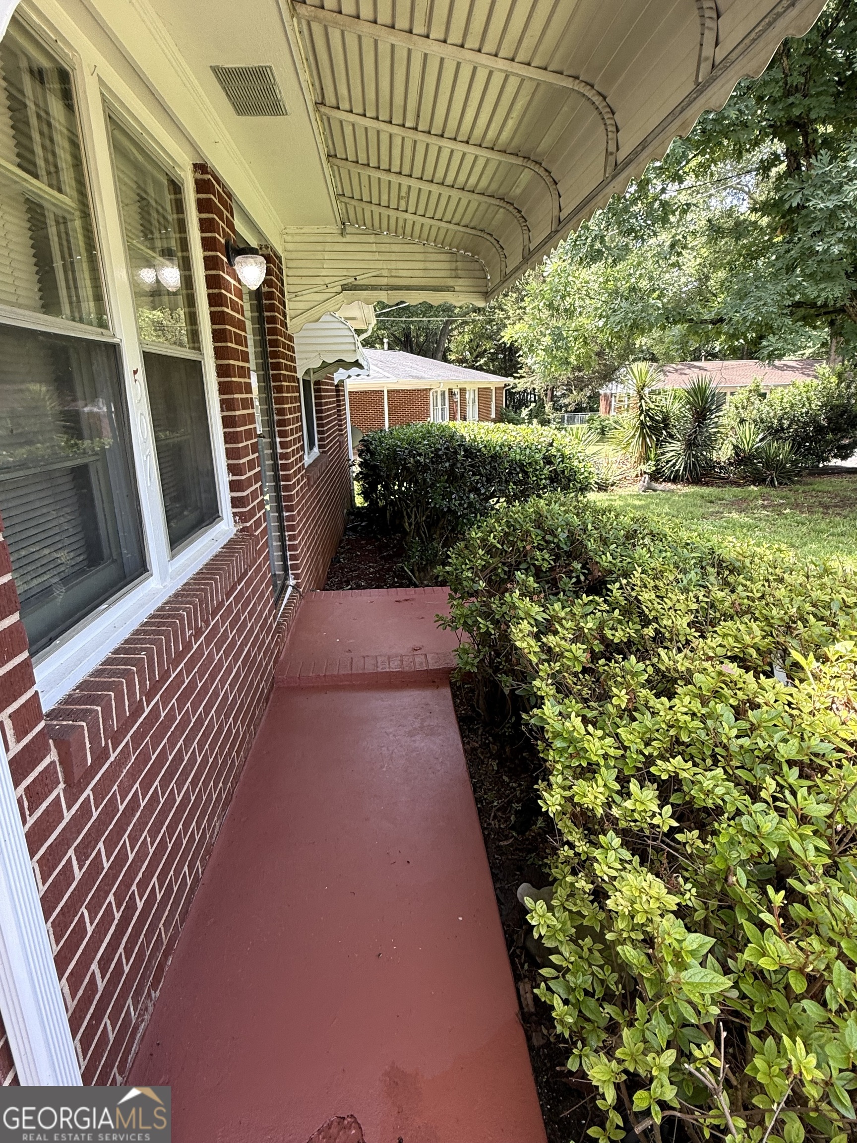 507 Meadow CIR