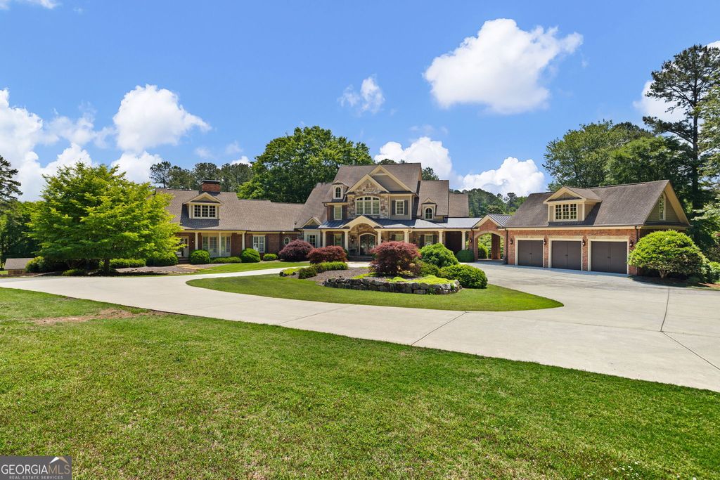 Photo of 972 Acworth Due West Road NW, Kennesaw, GA 30152 (MLS # 10775258)