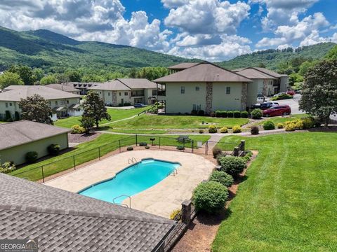 A home in Hiawassee