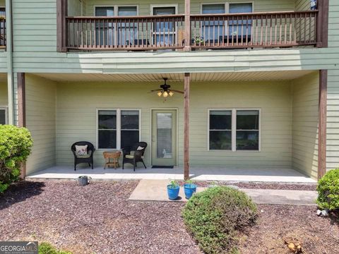 A home in Hiawassee