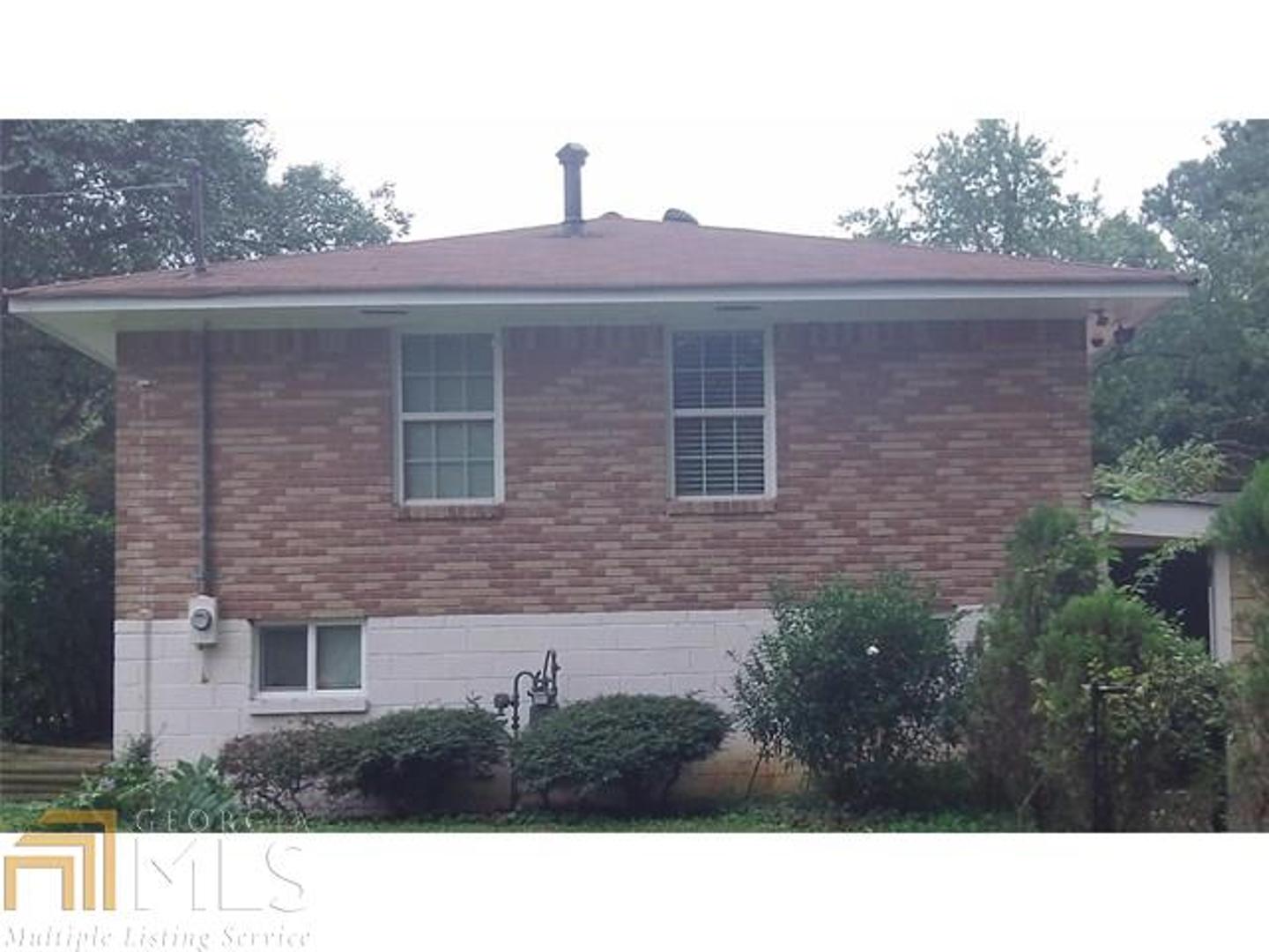 Pineridge Park - Residential