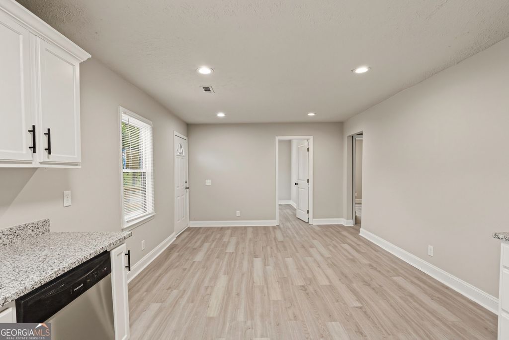 Photo of 1620 Eastland Road SE, Atlanta, GA 30316 (MLS # 10761189)