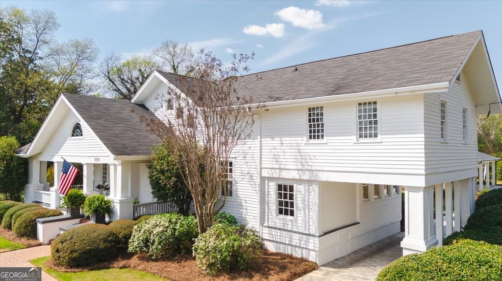 Photo of 3379 Osborne Place, Macon, GA 31204 (MLS # 10715497)