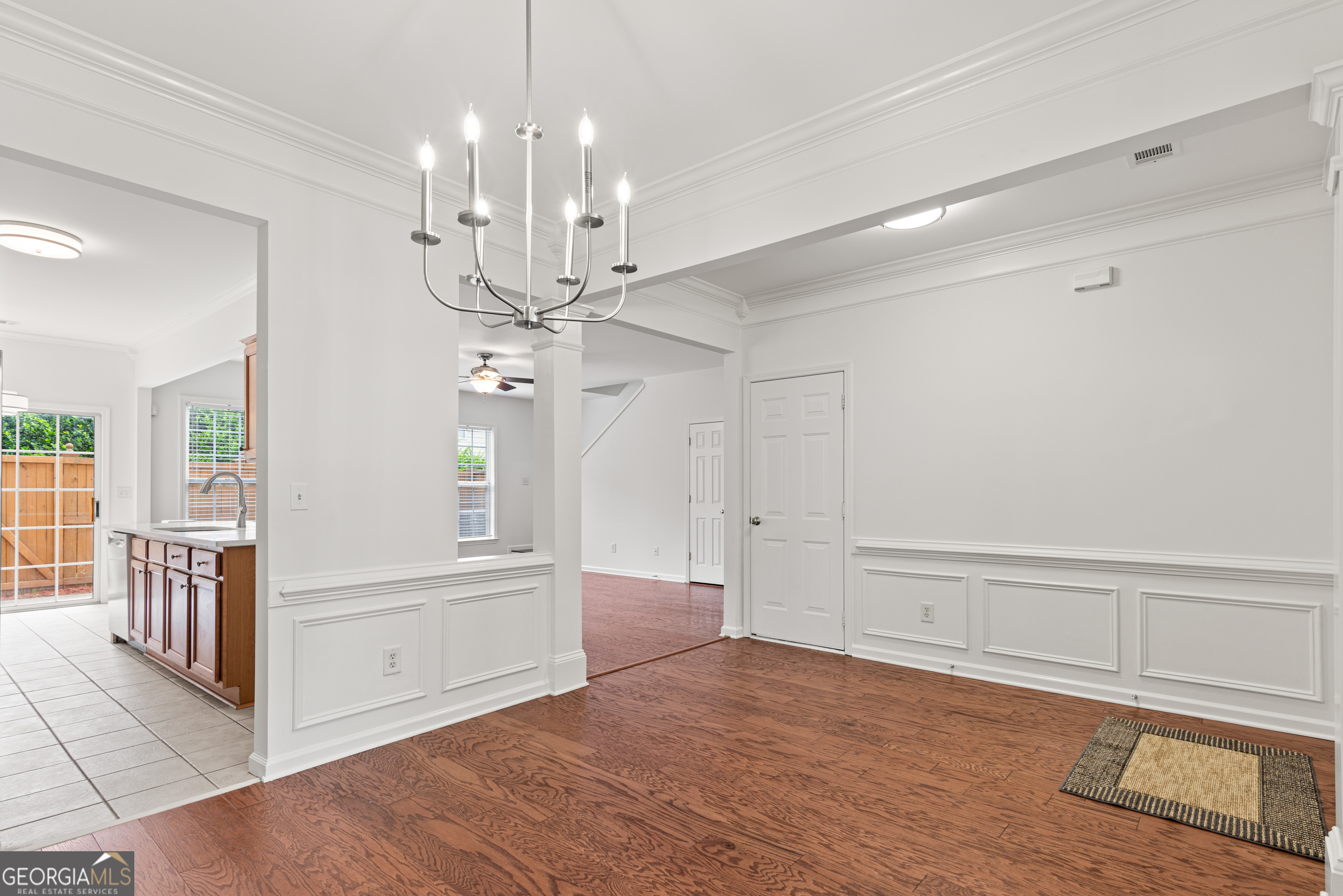 3001 Commonwealth CIR