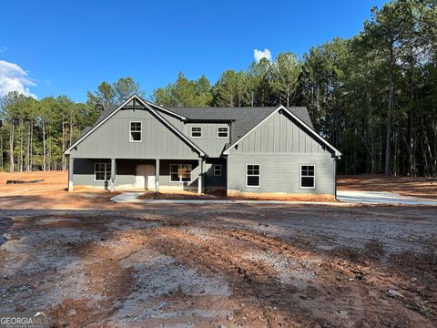 A home in Newnan