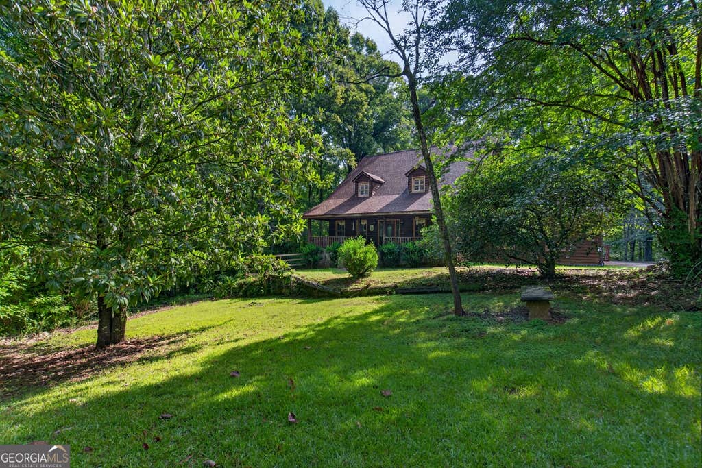 Photo of 121 Hunt Road, Lagrange, GA 30241 (MLS # 10826217)