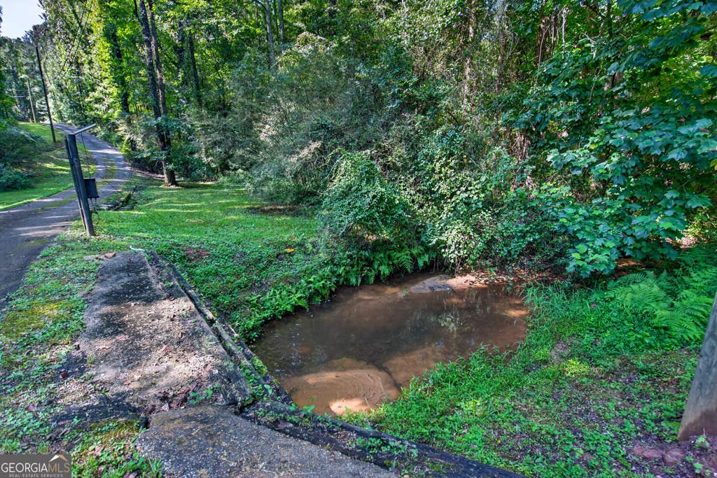 Photo of 121 Hunt Road, Lagrange, GA 30241 (MLS # 10826217)